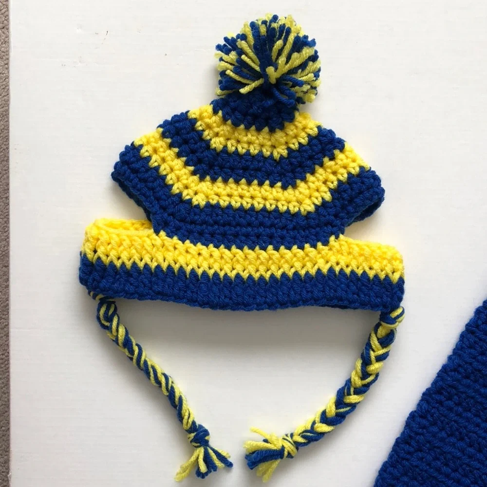 Handmade Crochet Dog sweater & Hat Blue Yellow